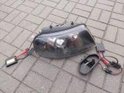 Prawa lampa ksenon VW Sharan od 2000
