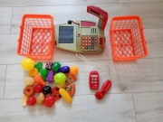 Kasa marki Smoby z akcesoriami