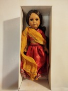 Lalka porcelanowa 18 cm. + gazetka