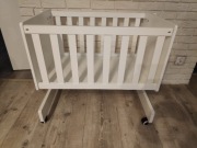 Łóżeczko nadstawka do łóżka drewniane mobilne