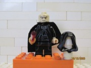 LEGO Star Wars figurka Emperor Palpatine uzywany pęknięte ramię
