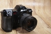 Aparat Minolta 7000i z obiektywem Minolta 35-80 f/4-5,6