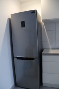 Lodówka SAMSUNG RB29FERNCSA No frost 178cm Srebrna