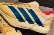 Buty do biegania Adidas adizero adios 4M.