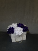 Bukiet z dalii w torebce