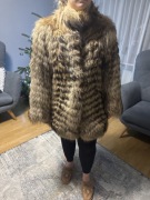 Kurtka z jenota srebrnego rozmiar M(40)