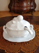 Waza ozdobna z gruszką