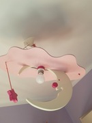Lampa sufitowa do pokoju dziewczęcego