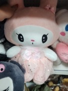 Urocza maskotka pluszak my melody w sukience 