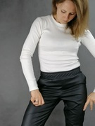 Bluzka prążek biała 