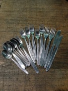 Sztućce Konsumy PRL milicja obywatelska służba bezpieczeństwa 