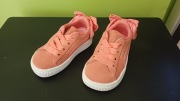 Nowe nienoszone buty sneakersy Puma 19 z kokardą różowe pierwsze buciki