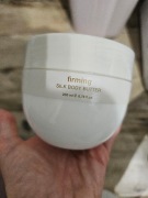 Miqura Silk Body Butter luksusowe jedwabiście gładkie masło do ciała 200 ml