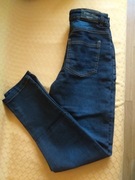Spodnie jeansowe 