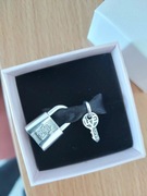 Srebrny charms kłódka i kluczyk (Pandora)