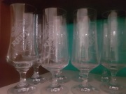 szklanki do piwa Redd's - 8 sztuk