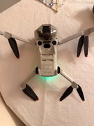 Dron DJI Mini Pro 4 Fly More