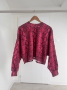 damska krótka bluza oversize bershka s 36