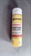 GARNIER Vitamin C Esencja rozświetlająca do twarzy z niacynamidem 120 ml