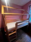 Łóżko domek dla dziecka z antresolą 70 cm LUCY