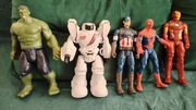 Figurki Marvel i robot