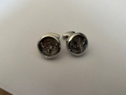 Spinki męskie - zegarki z ruchomym mechanizmem