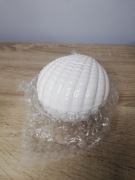 Muszelka porcelanowa na drobiazgi