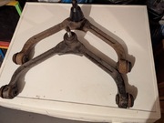 Wahacze Jeep Liberty 2003 przód. L+,P