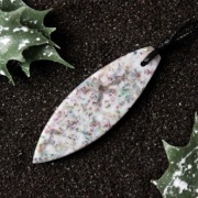Confetti | Surfboard | Naszyjnik z żywicy deska surfingowa