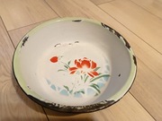 Miska emaliowana maki PRL sygnowana