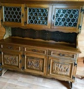 Kredens antyczny grawerowany