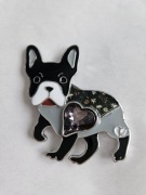 Broszka na magnes broszka pies buldog Yvon przypinka