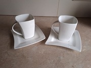 Zestaw dwóch filiżanek porcelanowych