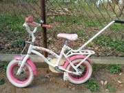 rowerek Hello Kitty koła 12,5 cali. 