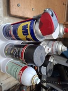 Organizer na puszki spray wd40 itd dowolny kolor 