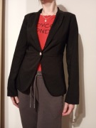 Czarna marynarka damska 