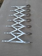 Znacznik (nóż) rozstawny do ciasta siedmioramienny - nierdzewka