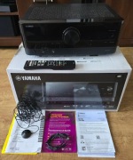Amplituner Yamaha RX V4A