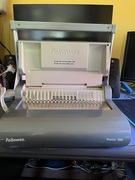 Fellowes QUASAR 500