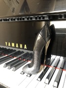 Perfumy Carolina Herrera Good Girl Supreme