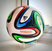 Piłka nożna Adidas Brazuca 2014 r.5