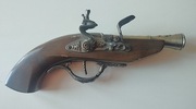 Zapalniczka, replika pistolet czarnoprochowy, 1718, 32cm (Kolekcje, hobby).