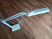 Lampa biurkowa pantografowa