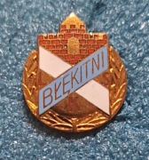 Odznaka BŁĘKITNI Raciąż z wieńcem
