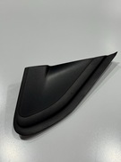 PEUGEOT 2008 trójkąt osłona błotnika prawa