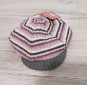 Piękna czapka/beret Broel