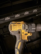 Wiertarko-wkrętarka DEWALT dcd791