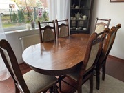 stół dębowy i 12 krzeseł