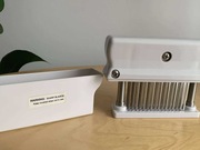 Nakłuwacz zmiękczacz do mięsa Deni