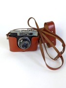 Aparat analogowy SMIENA 8 z pokrowcem